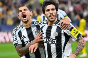 比戈登更出色!纽卡25岁铁腰闪耀欧冠他是真正的世界级 比戈登更出色!纽卡25岁铁腰闪耀欧冠他是真正的世界级