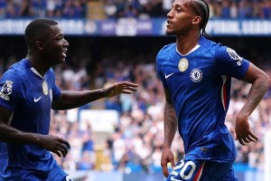 切尔西残阵迎战布莱顿,主场求胜面临严峻考验 切尔西残阵迎战布莱顿,主场求胜面临严峻考验