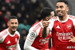 为了说服尼科·施洛特贝克续约，多特蒙德愿意背离其原则；枪手破队史记录，或将挑战欧冠最长连胜