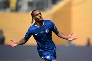 就是有钱！夏窗才开英超引援投入已超10亿，红军要花掉4个小目标