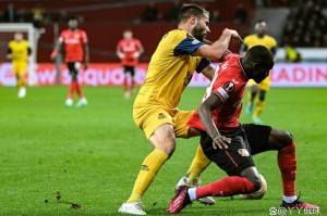 安联首遇！拜仁慕尼黑迎战圣吉罗斯，欧冠小组赛能否轻松取胜