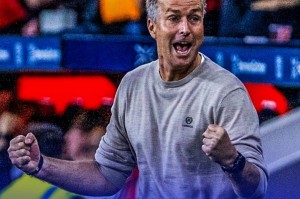 尴尬!滕哈赫执教勒沃库森1平1负下课,尤尔曼德3胜1平,或回荷甲 尴尬!滕哈赫执教勒沃库森1平1负下课,尤尔曼德3胜1平,或回荷甲