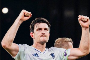 头球绝杀利物浦,放弃14万英镑周薪,马奎尔值得曼联一份新合同吗 头球绝杀利物浦,放弃14万英镑周薪,马奎尔值得曼联一份新合同吗