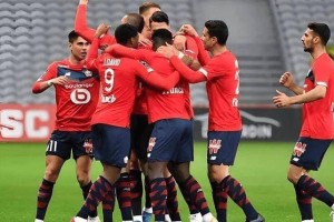 欧冠小组赛关键对决,意甲劲旅战捷甲豪门 欧冠小组赛关键对决,意甲劲旅战捷甲豪门