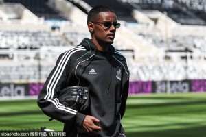 曝7500万欧售出迪亚斯之后 利物浦将创纪录报价伊萨克