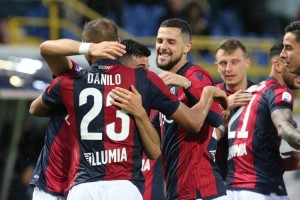 意甲焦点战!AC米兰主场迎战佛罗伦萨,卫冕冠军能否止颓? 意甲焦点战!AC米兰主场迎战佛罗伦萨,卫冕冠军能否止颓?