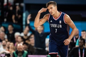 塞尔维亚重创!博格丹因伤缺席欧洲杯剩余比赛 塞尔维亚重创!博格丹因伤缺席欧洲杯剩余比赛