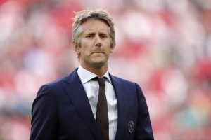 范德萨独家专访:回首传奇生涯,揭秘选择尤文内幕,坦然面对生命挑战 范德萨独家专访:回首传奇生涯,揭秘选择尤文内幕,坦然面对生命挑战