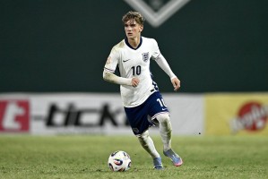 电讯报：15岁道曼能力让阿森纳惊叹，若非规则限制去年就踢一线队