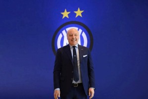 国米庆幸转会策略！前球员身价骤降一半