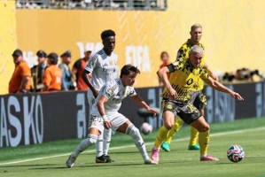 补时3球1红1点！皇马3-2晋级：世俱杯4强诞生德甲遭团灭