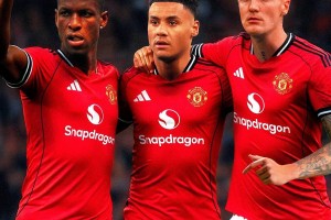 1.5亿镑引援泡汤!曼联转会陷入困境,维拉咬定沃特金斯不放价 1.5亿镑引援泡汤!曼联转会陷入困境,维拉咬定沃特金斯不放价