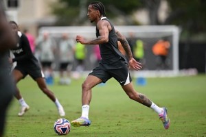 官方:佩德罗已经参与切尔西训练,可以出战世俱杯1/4决赛 官方:佩德罗已经参与切尔西训练,可以出战世俱杯1/4决赛