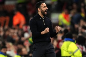 曼联命运决战！1亿欧联冠军奖金，胜败仅在一线之间！