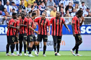 法甲首轮重磅对决：尼斯主场能否重振旗鼓，击退图卢兹？