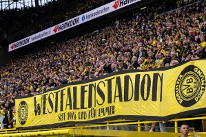 多特蒙德阵容若不卖人，依然强大？德甲格局或将有变，拜仁面临挑战