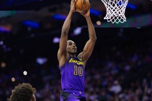 Shams：湖人计划签下科洛科和马农 均为双向合同