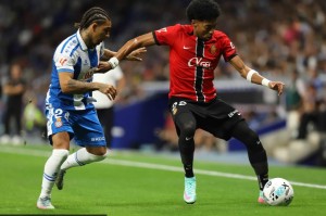 比利亚雷亚尔VS贝蒂斯:欧冠席位争夺战,谁能笑到最后? 比利亚雷亚尔VS贝蒂斯:欧冠席位争夺战,谁能笑到最后?