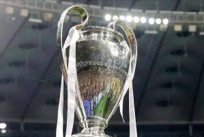 欧冠历史上再也难以复制的一个时代——连续9个赛季，有非五大联赛球队闯进决赛