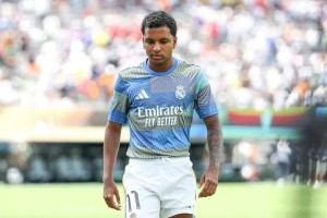 罗德里戈!皇马球迷热议一夏的转会,为何没发生? 罗德里戈!皇马球迷热议一夏的转会,为何没发生?