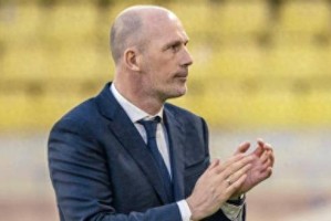 鲁能已正式开始选帅工作!媒体透露正在接触法甲教头,引发热议 鲁能已正式开始选帅工作!媒体透露正在接触法甲教头,引发热议