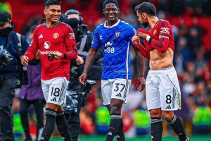 曼联新帝星冬窗或出租那不勒斯!其已拒绝续约,曼联愿4000万出售 曼联新帝星冬窗或出租那不勒斯!其已拒绝续约,曼联愿4000万出售