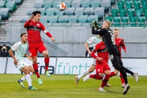 德甲保级大战前瞻：汉堡主场死磕沃夫斯堡 锋线王牌对决定生死