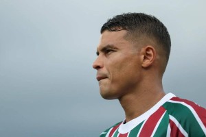 世俱杯决赛的足球传奇, 巴黎与切尔西的巅峰对决, 穿梭于两队之间的英雄身影 世俱杯决赛的足球传奇, 巴黎与切尔西的巅峰对决, 穿梭于两队之间的英雄身影