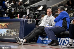 独行侠一年合同续约埃克萨姆 沃格尔进教练组辅佐基德 独行侠一年合同续约埃克萨姆 沃格尔进教练组辅佐基德