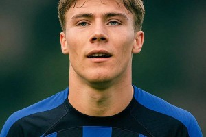 国米或直接买断霍伊伦德,曼联需降价到4000万欧元 国米或直接买断霍伊伦德,曼联需降价到4000万欧元