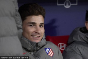 朗格莱:登贝莱配得上金球奖 利物浦是欧冠夺冠最大热门之一 朗格莱:登贝莱配得上金球奖 利物浦是欧冠夺冠最大热门之一