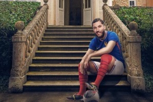 曼联求购2500万转世齐达内恐被拒！吸引力荡然无存，遭调侃明年提前保级成功