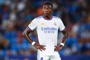 阿拉巴将告别皇马！罗马诺爆料不会续约 5年征战伯纳乌生涯成就丰富